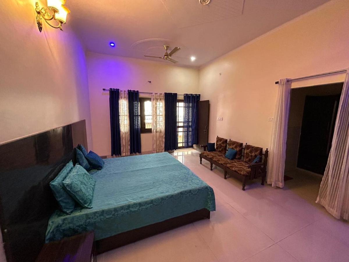 Bisht Niwas Homestay Kotdwāra Exterior foto