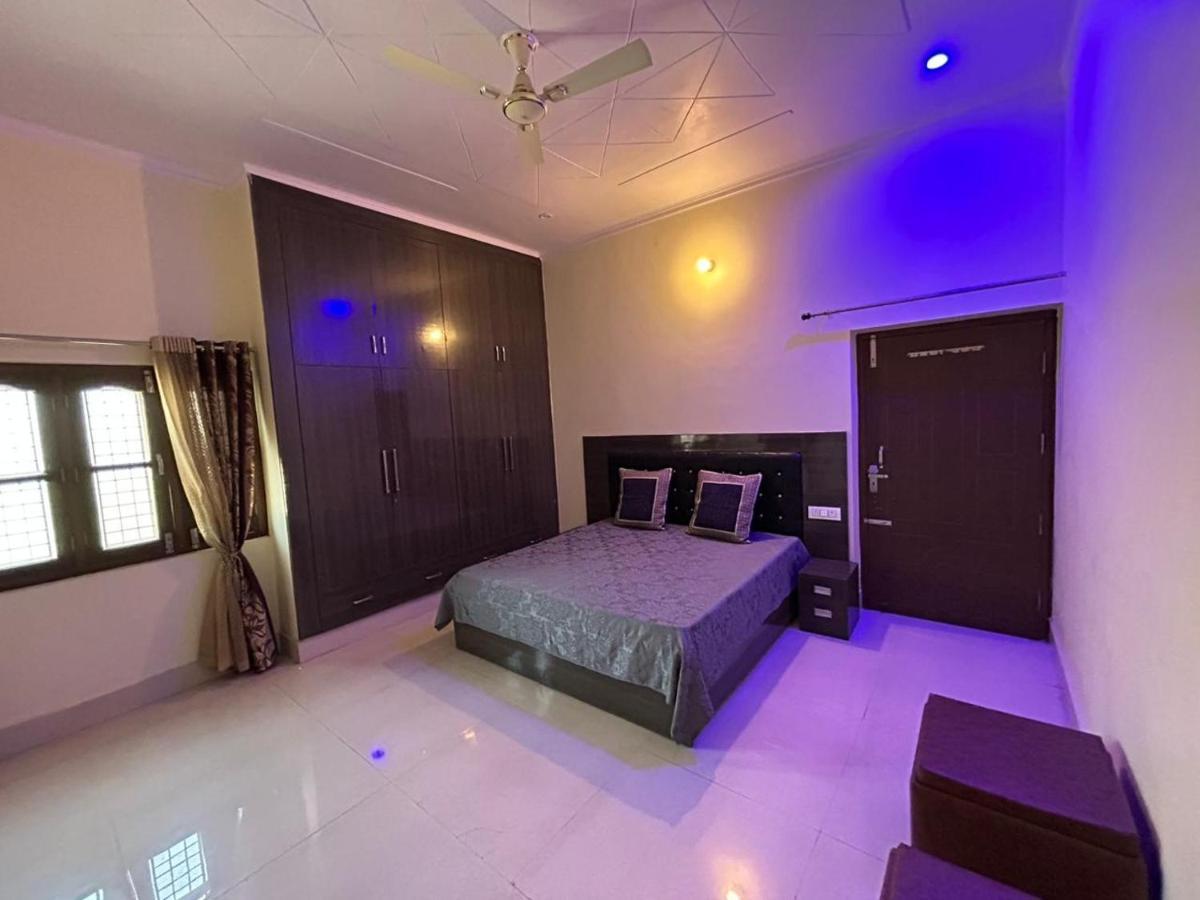 Bisht Niwas Homestay Kotdwāra Exterior foto